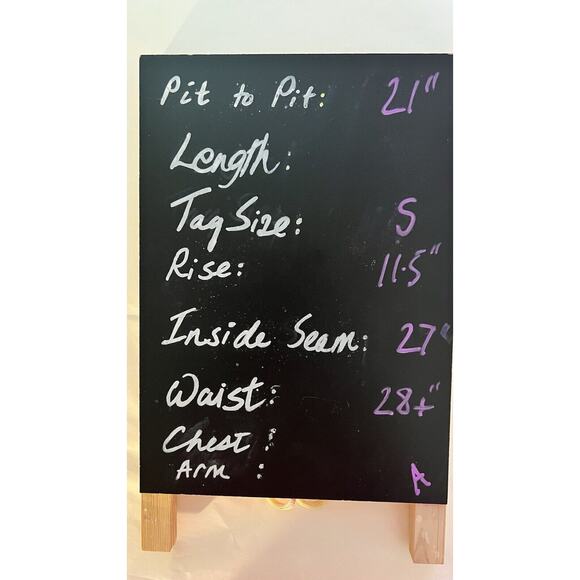 YiNi LuLu Silky Rabbit Print Button Down 2 Piece Pjs Long Sleeve Sz S NWOT 🐰 - Picture 8 of 8